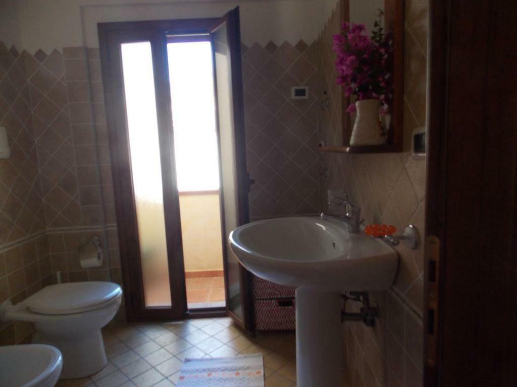Casa In Riva Al Mare Apartment Cala Gonone Exterior foto